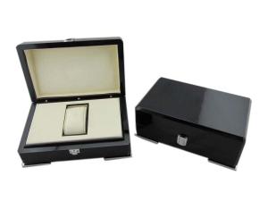 China new leather wood watch box hot with tight lock wholesale