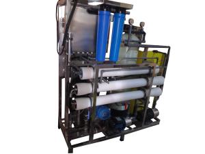 China 35000mg/L 1000psi 4000LPD Seawater Desalination System wholesale