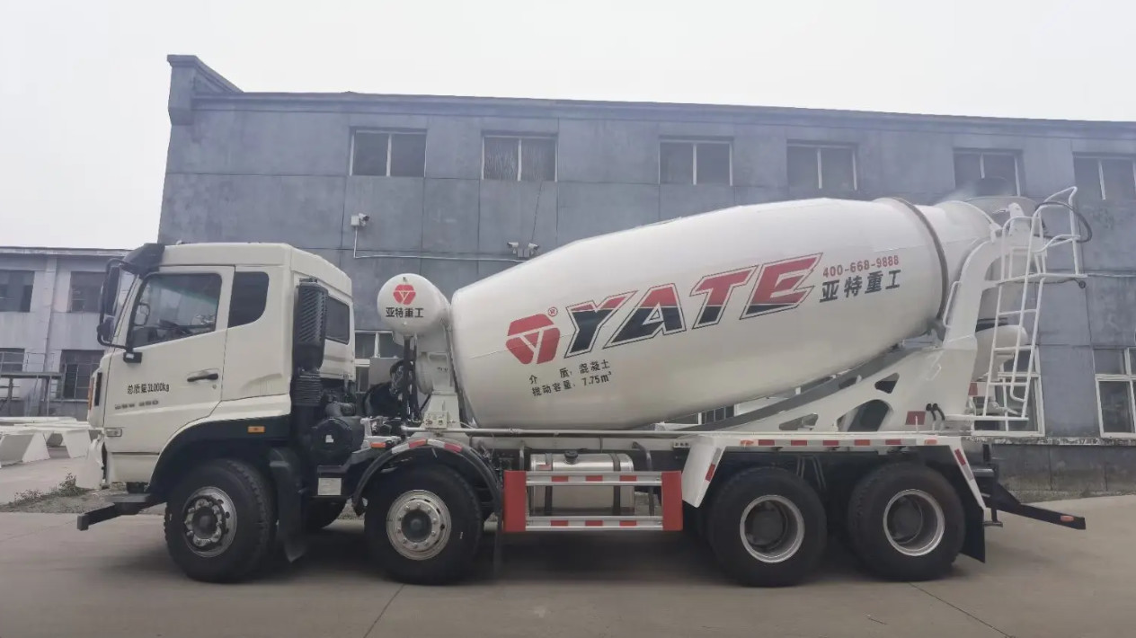 Mixer Truck Sinotruk Heavy Duty HOWO 12m3 6X4 Construction Coment Concrete