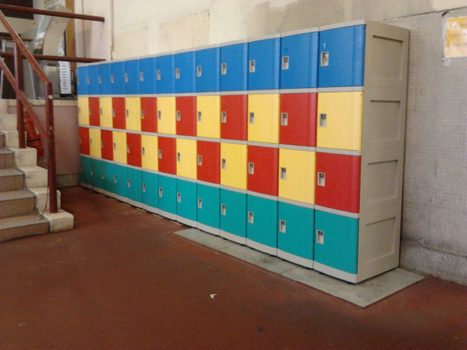 Four Tier Strong Employee Storage Lockers Gray / Yellow For Swimming Pool