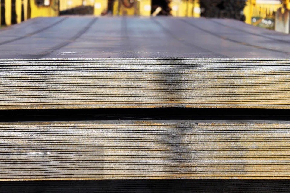 Versatile Low Carbon Steel Products 2500mm Carbon Steel Sheet Plate AISI Black Painted