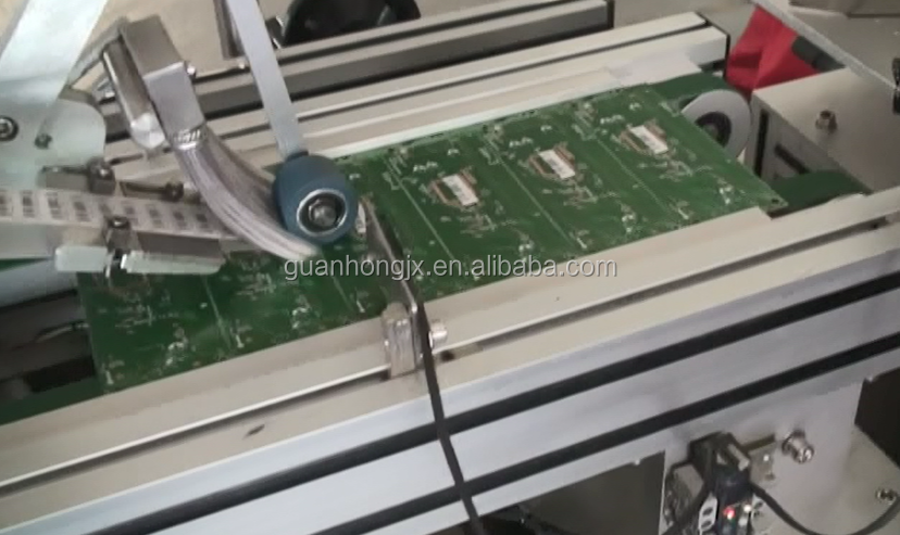 Highly Flat Material Pagination and Labeling Machine for Bottles PLC Core Components