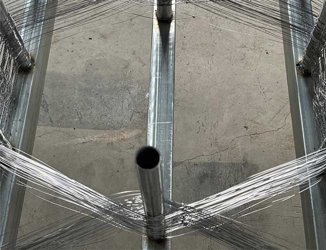 Low Visibility Anti Tank Barrier Steel Wire Fencing For Protection