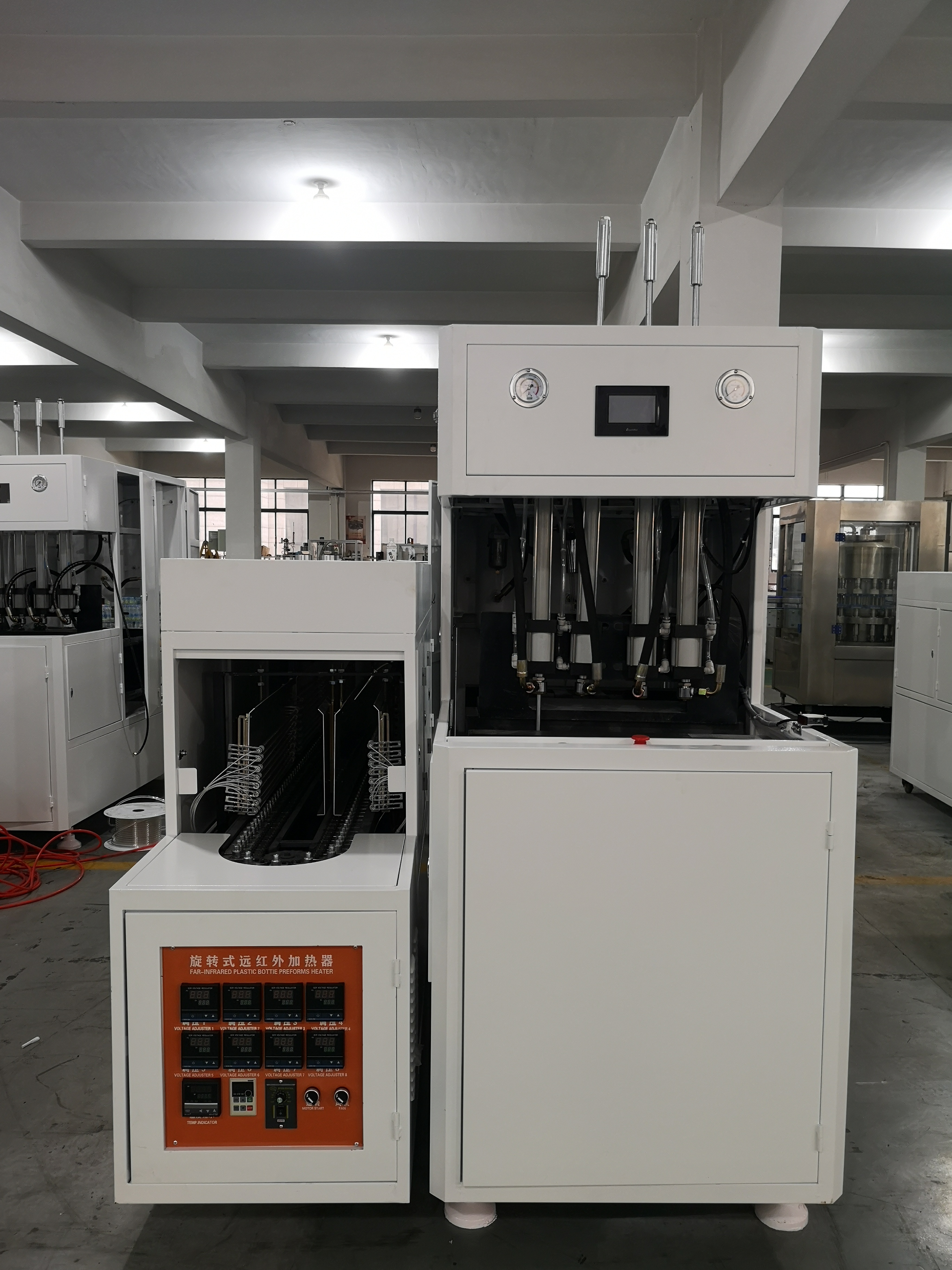 Semi Automatic PET Bottle Blowing Moulding Machine Round Shampoo 50HZ