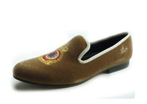 China Yellow Royal Yellow Mens Leather Loafers , Royal Embroidered Mens Casual Loafers wholesale