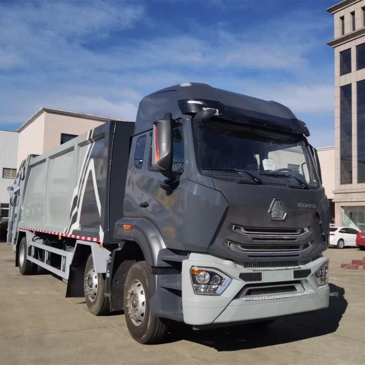 Sinotruk HOWO Cheap Garbage Truck 6x4 24m3 Garbage Truck Price