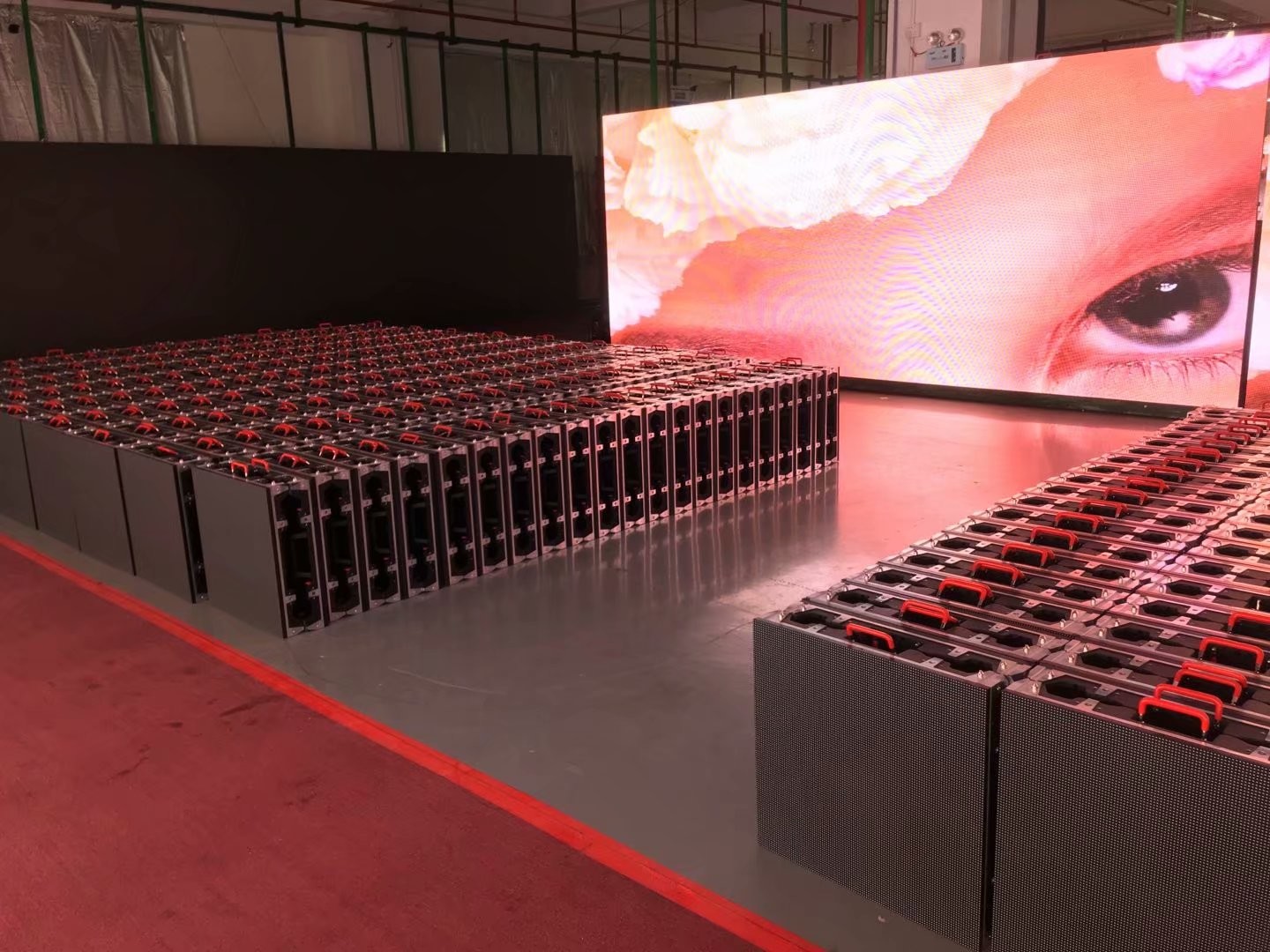 Indoor IP43 P2 5 Led Display 3-8m Viewing Distance With 24 Month Warranty