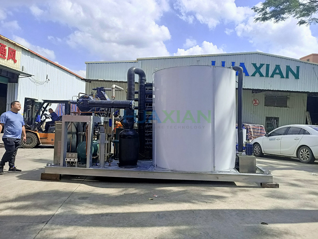Industrial 30 Tons Large Split Type Evaporative Cooled Flake Ice Machine For Ice Factory