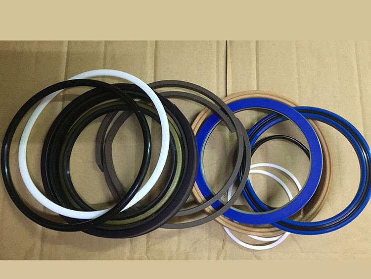 31Y1-15880 Boom Cylinder Seal Kit Hyundai R210-7 Model Standard Size