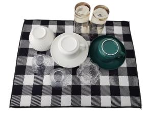 China 220 Gsm Kitchen Usage Countertop Dish Drainer Drying Mat Microfiber wholesale