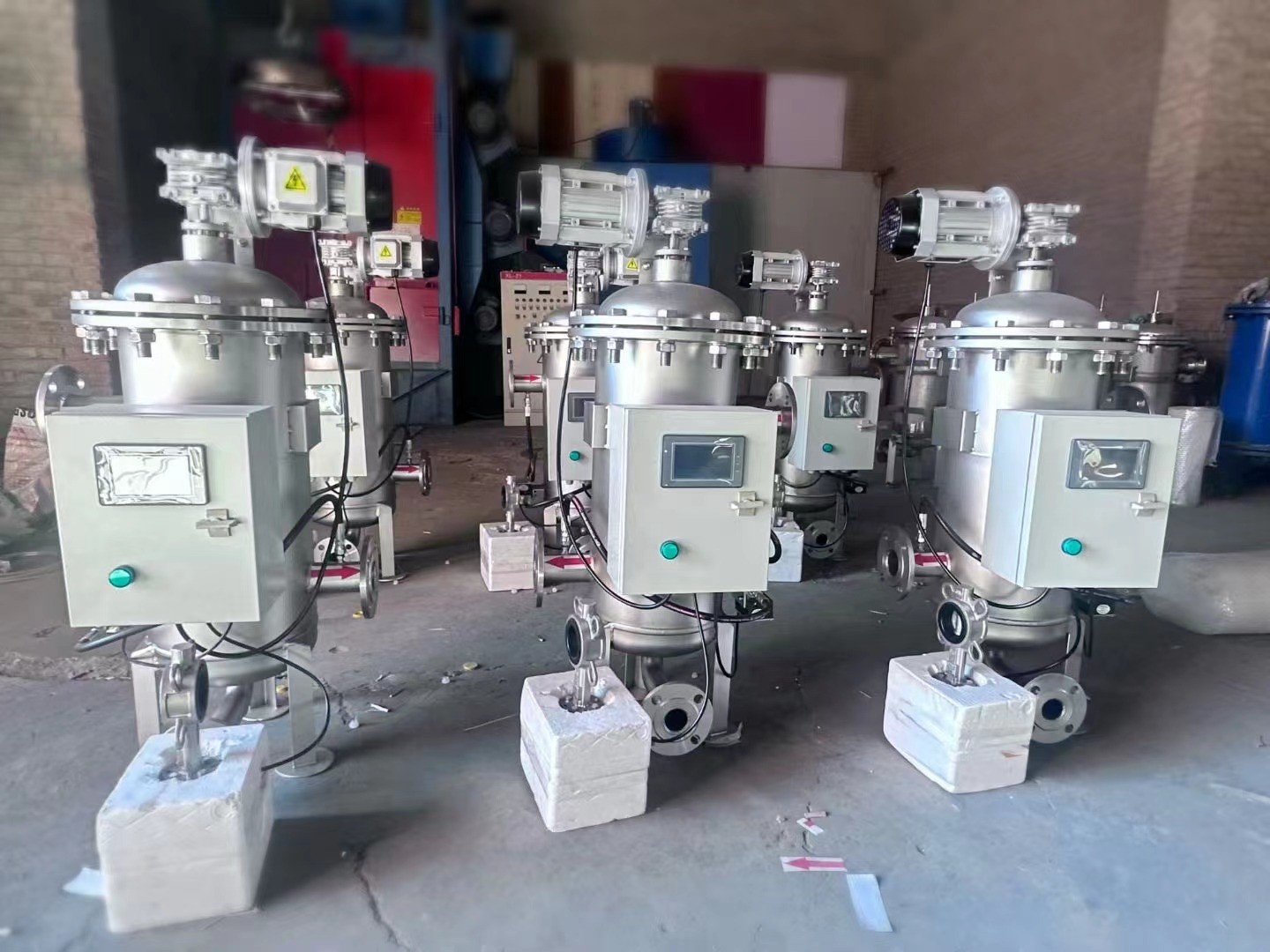 Industrial Scraper/Brush Type Stainless Steel Auto Self Cleaning Filters Housing Machine For Chemical Honey Syrup