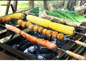 China Commercial Charcoal Bbq Grill , Black / Silver Folding Barbecue Grill wholesale
