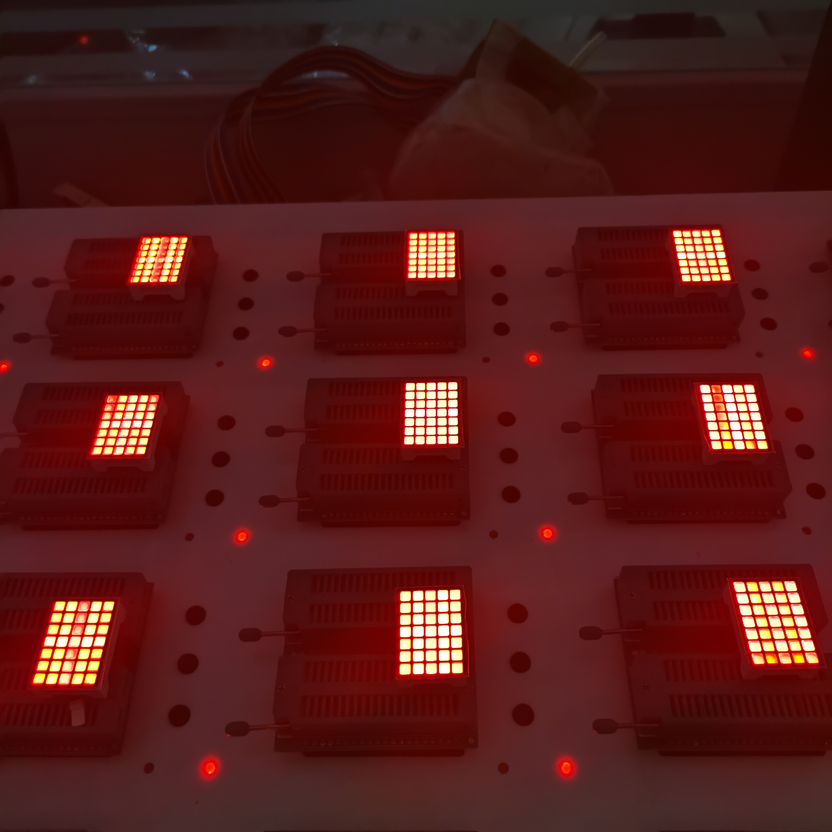 Square 3.39mm Dot 35mcd 1.1in 20mA Led Matrix Display Board