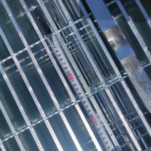 China Carbon Q235 Steel Metal Grating Bearing Bar Pitch 30mm wholesale