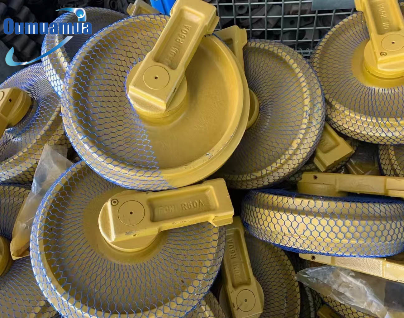 SK200-8 PC200 E320 EC210 D6D D85 Excavator Track Roller Bulldozer Front Idler / Track Roller And Lower Roller