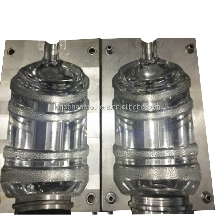 P20 718 738 NAK80 S136 2738 2316 Pet Water Bottle Blowing Mold Custom Made