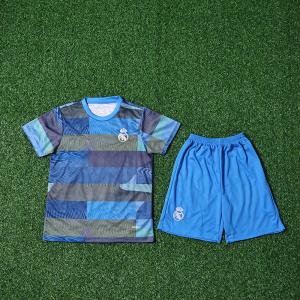 China Real Madrid 2025-2026 New Childrens Football Training Suit Lightweight Sweat Absorbent wholesale