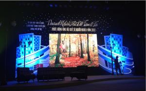 China SMD Full Color P4 Indoor Led Screens Super Thin for Rental Diecasting Cabinet wholesale