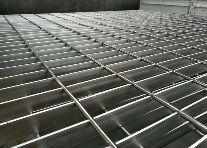Stainless Steel 316 Galvanized Bar Grating Non Flammable metal grating platform