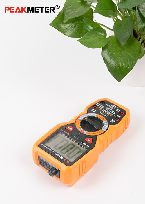 Professional Handheld Digital Multimeter Overload Protection Low Battery Indications