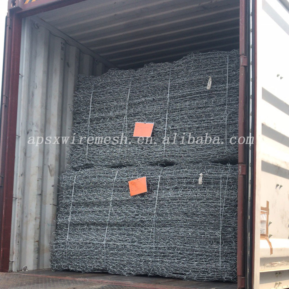 Black High Tensile Strength Gabion Mattress Mesh Size 60mm X 80mm 100mm X 120mm