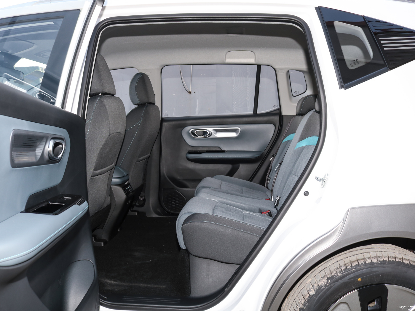 GAC Second Hand EV Cars Full Version 5 Seats Mini Electric Vehicles