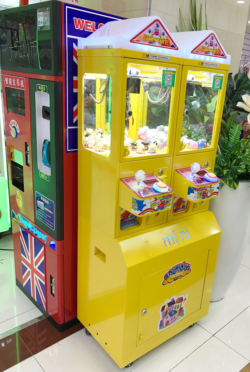 Indoor Metal Mini Claw Machine Coin-Operated Arcade Toy 3 Years+ Amusement Game Game Centers Featuring Teddy Bears