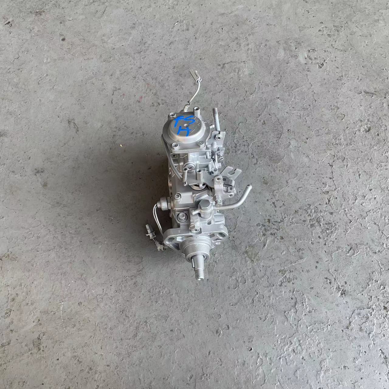 Used Isu NKR 4JB1T 4JG2T Diesel Fuel Pump With OE NO. 4JG2T Guarantee