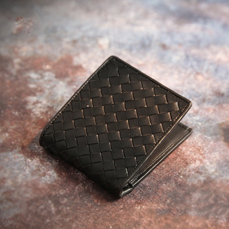 Woven Cowhide Leather Retro Handmade Short Wallet with Open Closure Package Weight 0.1kg
