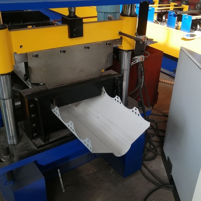 Hydraulic Punching Ridge Cap Roll Forming Machine Perforation 10m/Min 4