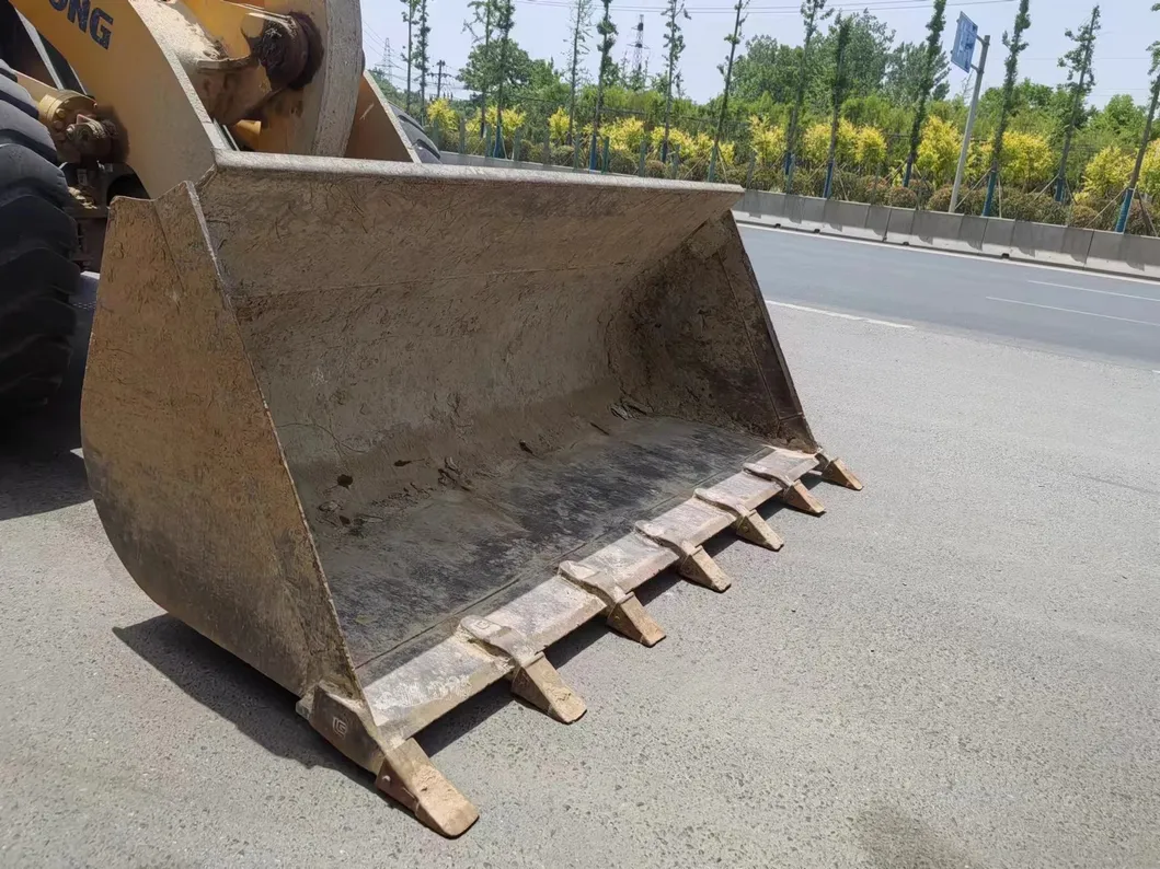 Original Paint Liugong Clg855n Used 4X4 Wheel Loader Front Tractor Loader for Sale Secondhand Diesel Loader