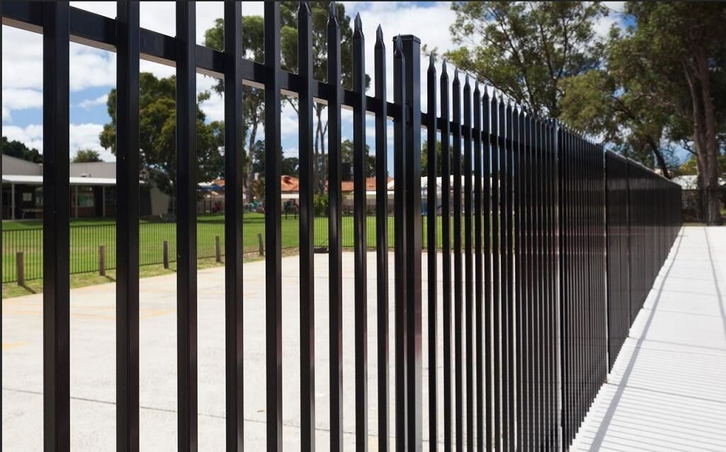 best metal fence