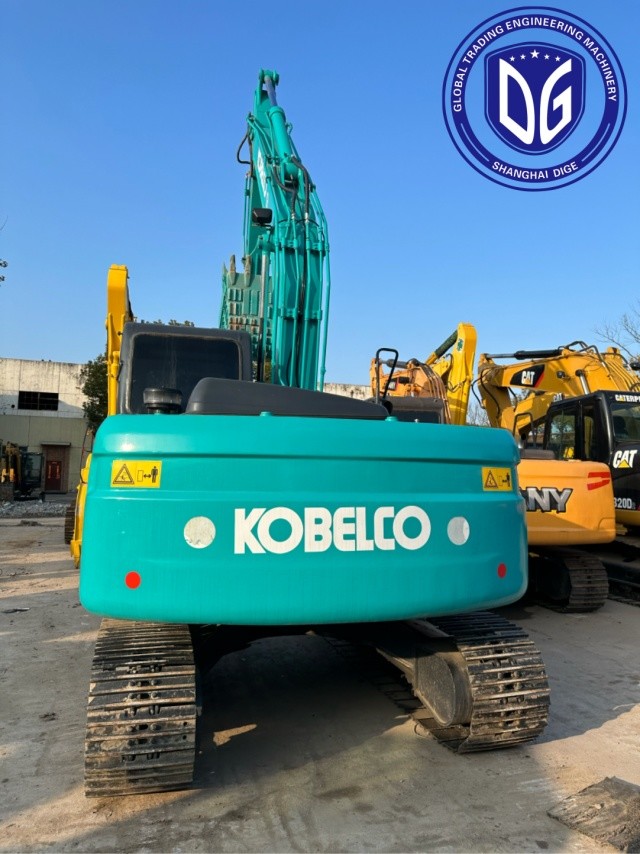 Highly adaptable Sk140 Used Kobelco Excavator 14t with Low energy consumption