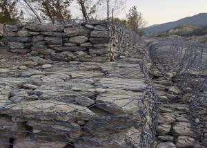 China Q195 Low Carbon Iron 120*150 Gabion Retaining Wall wholesale