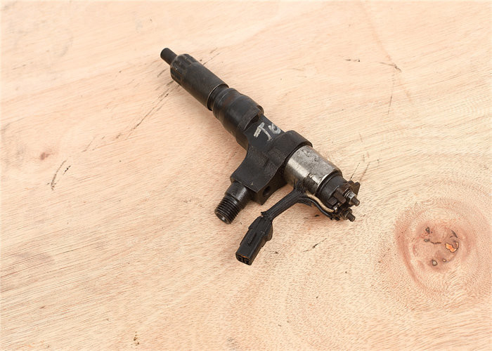 Hino J08E Diesel Fuel Injector Seond Hand For Excavator SK350-8 295050-0232
