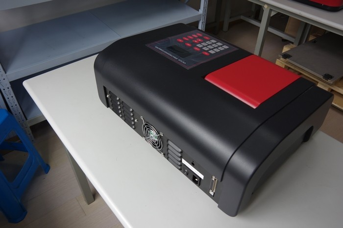 Lemon Lead Visible Laboratory Spectrophotometer 4 nm Spectral Bandwidth