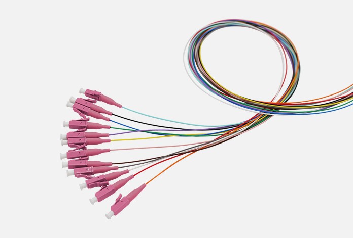 700 Simplex OM4 Fiber LC Pigtail Single Mode Fiber Pigtail For Test Equipment