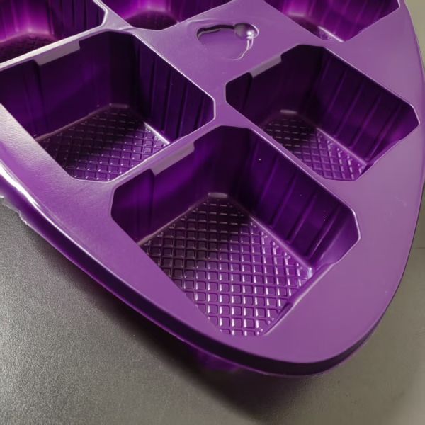 Clear PET cookie container with 9 compartments