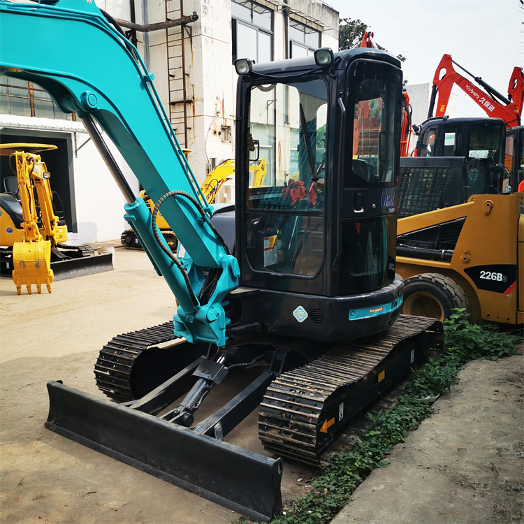 Good Condition 2021 Japan Original 5 Ton Mini Used Kobelco SK55 Excavator in Shanghai