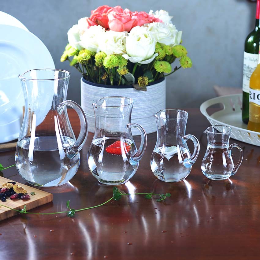 Europe Style Handmade 500ml Glass Water Pitcher For Home Deco