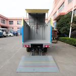 Closed Type Waste Bin Truck Lifting Plate Eco friendly Mini Garbage Truck
