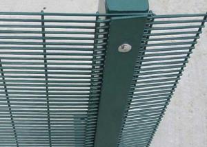 China Square Post Flat Bar Ral6005 Green Color Anti Climb Fencing wholesale