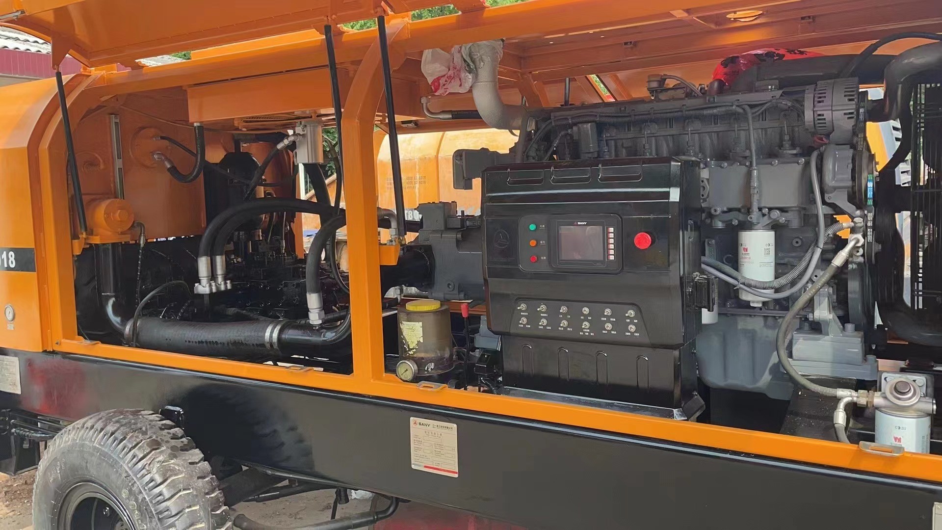 Refurbished Diesel Used Concrete Trailer Pump HBT6016-C5D 6860 Kg