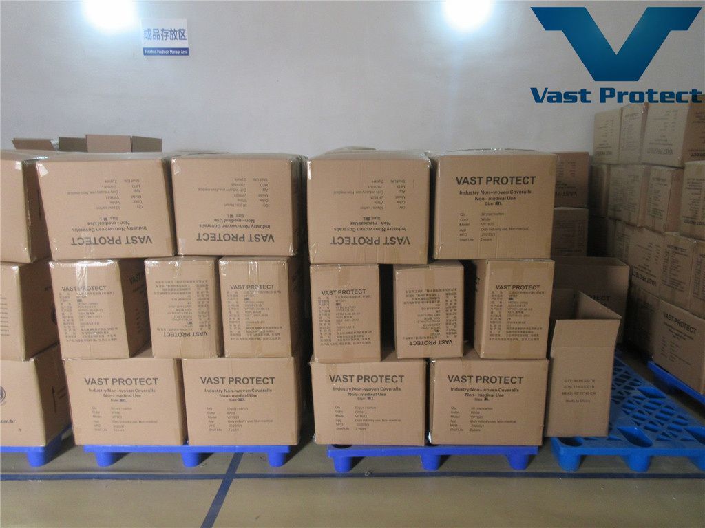 SMS Blue 45GSM 120X140cm AAMI Level 1/2/3 Disposable Isolation Gown