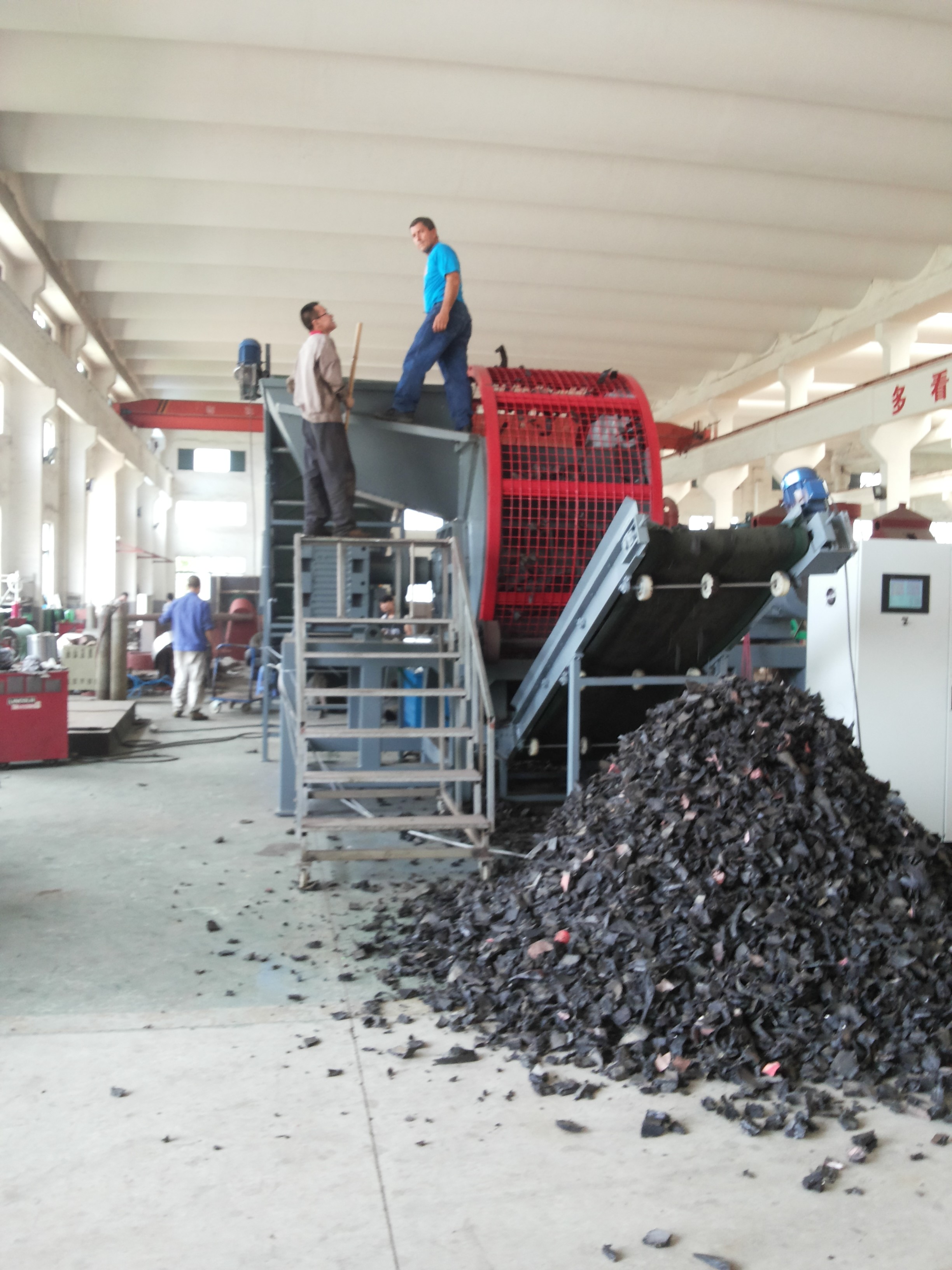 Tire Shredder Machine,Tire Shredder, Tire Crusher,Tire Shredding Machine- For Tire Recycling Plant