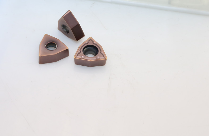 Wear Resistance Triangle Carbide Inserts WCMX06T308RFN For Rough Machining