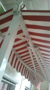 China Outdoor Powder Coated Double Arm Awning Balcony Patio Awning wholesale
