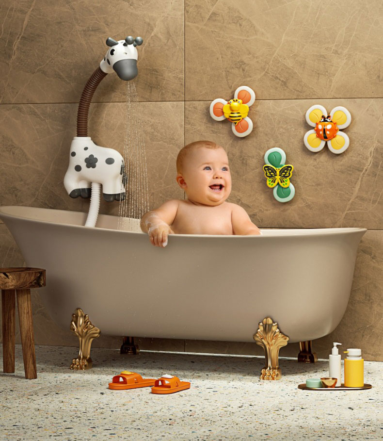 Water Spray Toy for Kindergarteners Hugging Baby Bear Shower in Electric Bathroom