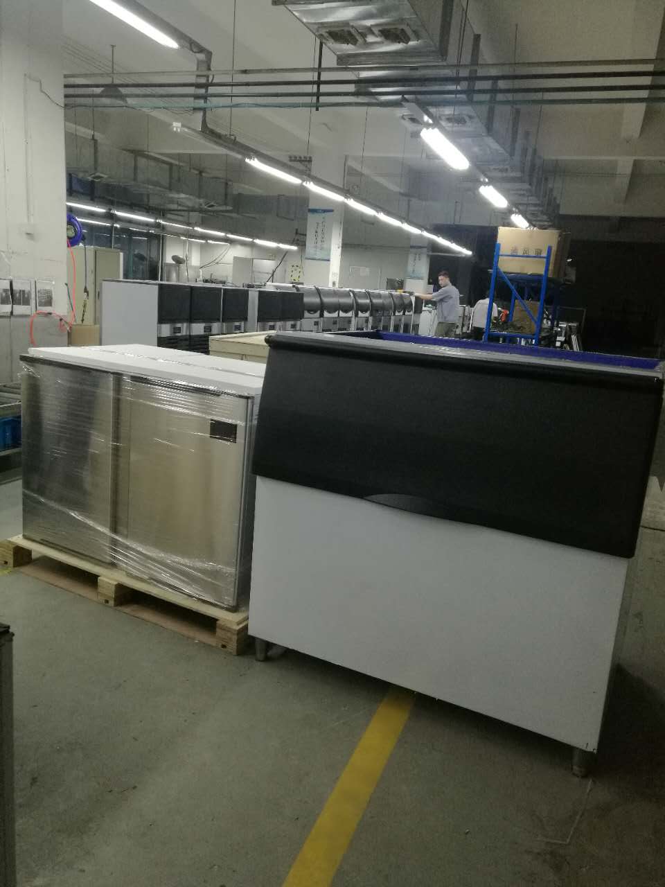 8000W Square Ice Maker Machine 50kg/day For Coffee Shop