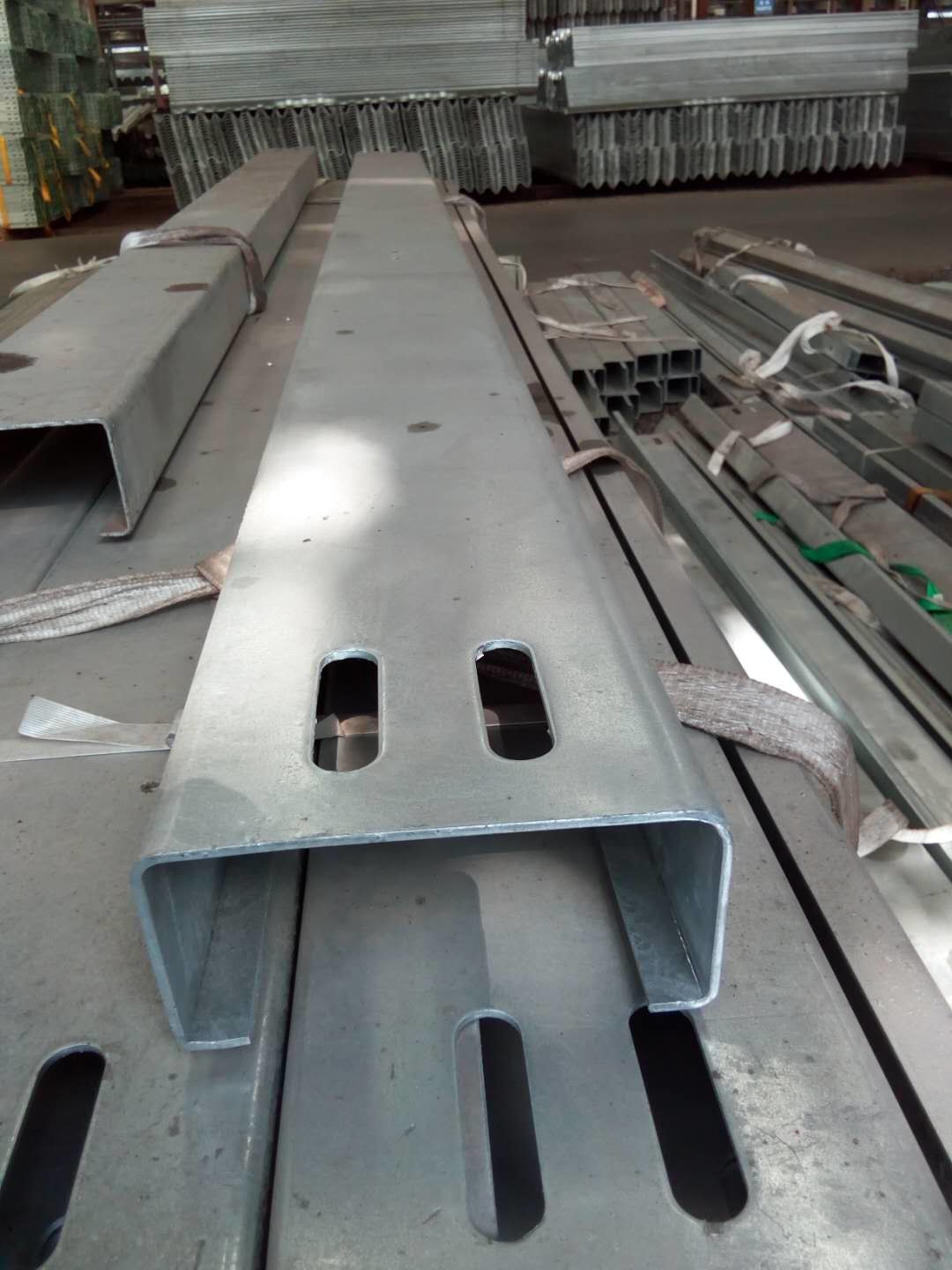 Customized Size Cold Rolled Steel Profiles , Galvanised Steel U Channel